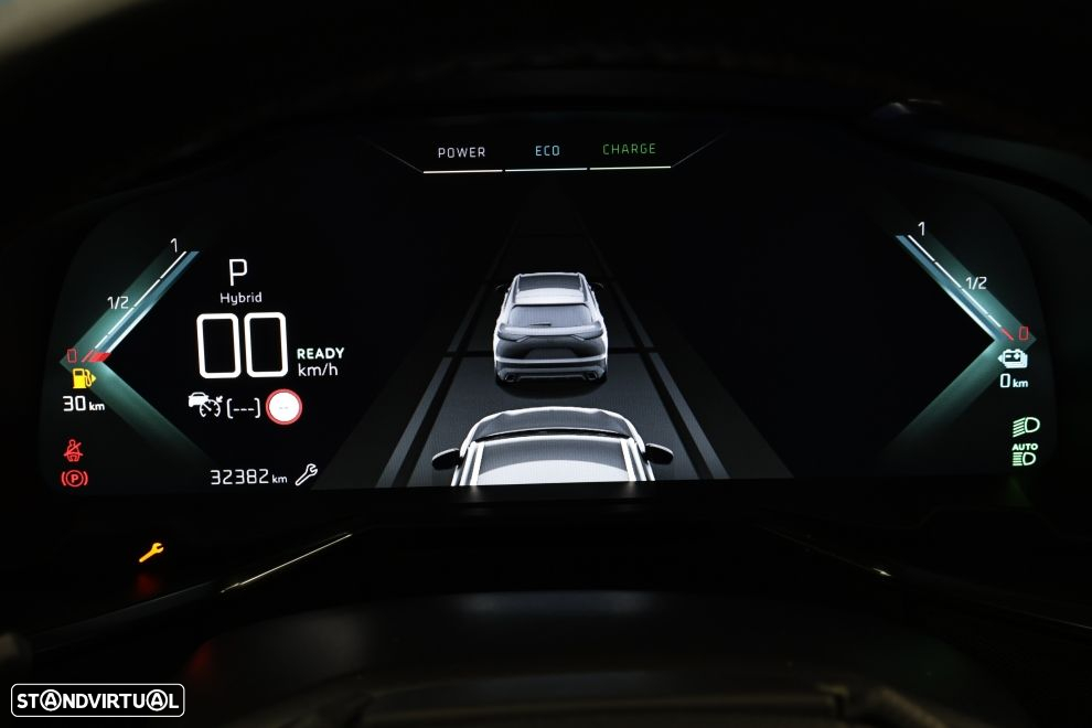 DS DS7 Crossback E-Tense Performance Line EAT8 - 17