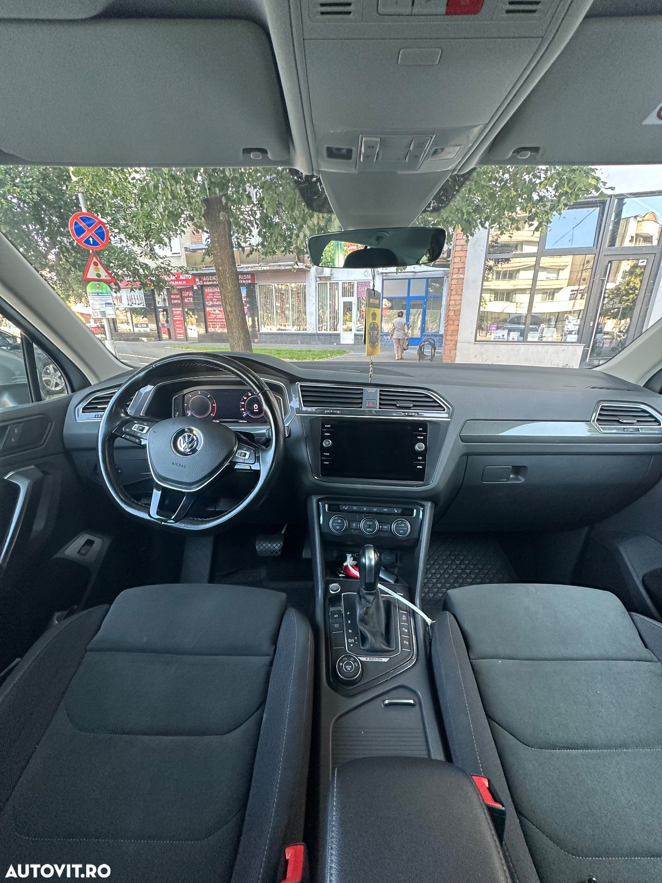 Volkswagen Tiguan 2.0 TDI 4Mot DSG Highline - 8