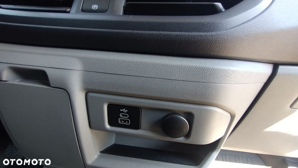 Ford Transit Custom Kombi 340 L2H1 Limited CVT M1 - 9