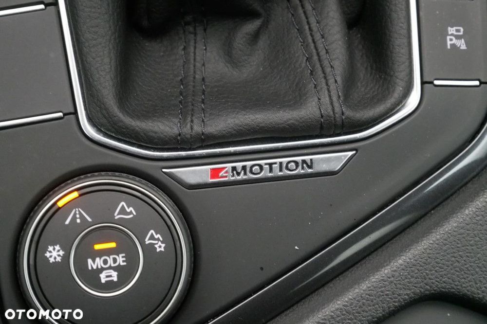 Volkswagen Tiguan Allspace 2.0 TSI 4Mot Elegance DSG - 29