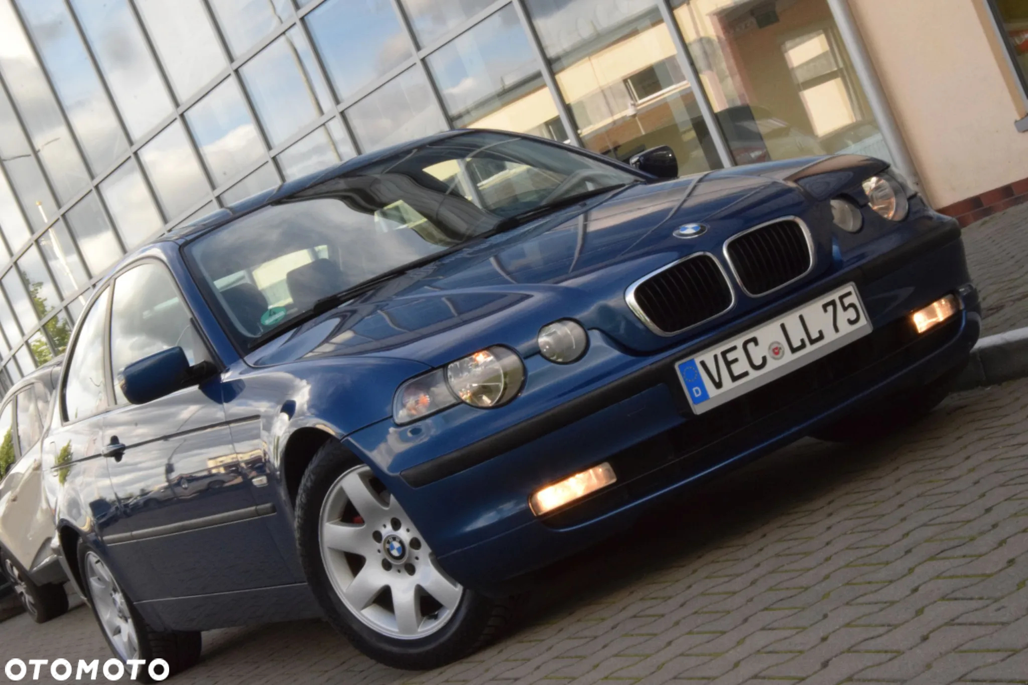 BMW Seria 3 316ti compact Edition Lifestyle - 3
