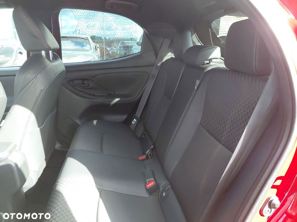 Toyota Yaris Hybrid 1.5 Selection Style - 14