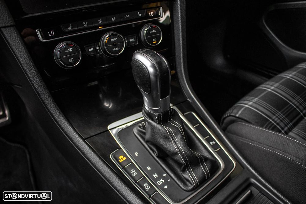 VW Golf GTD 2.0 TDI SCR DSG - 22