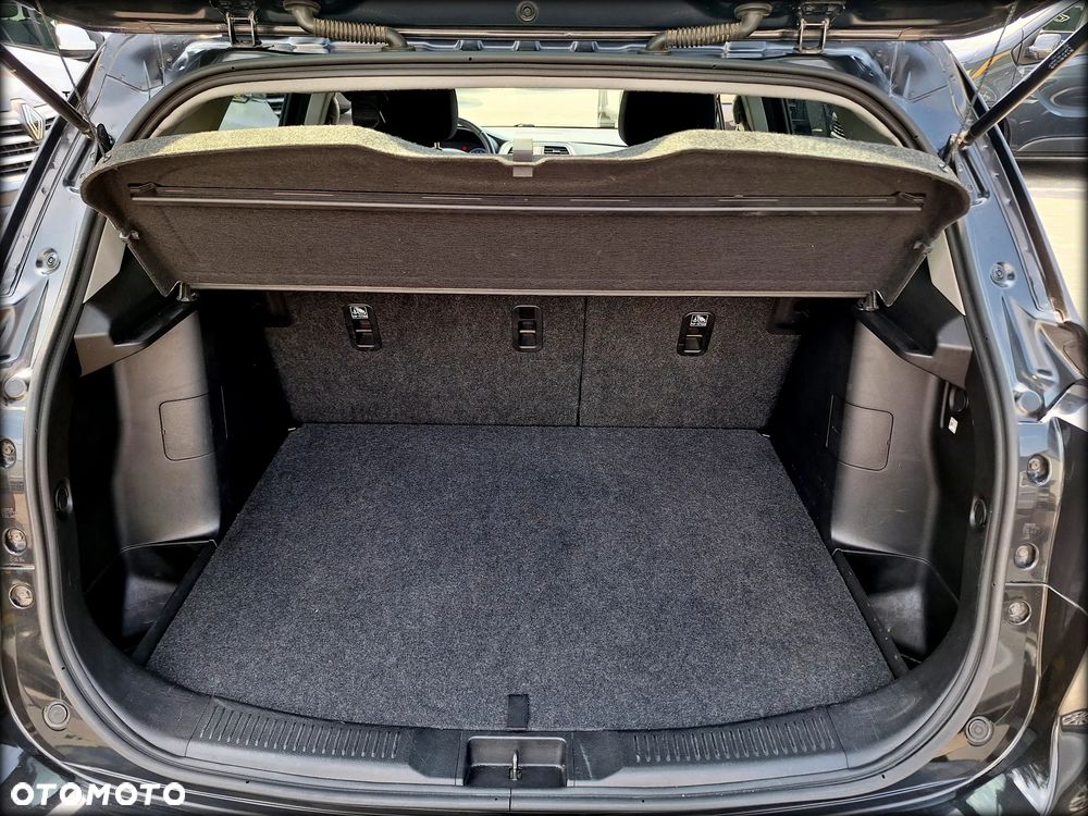 Suzuki SX4 S-Cross 1.6 Premium - 23
