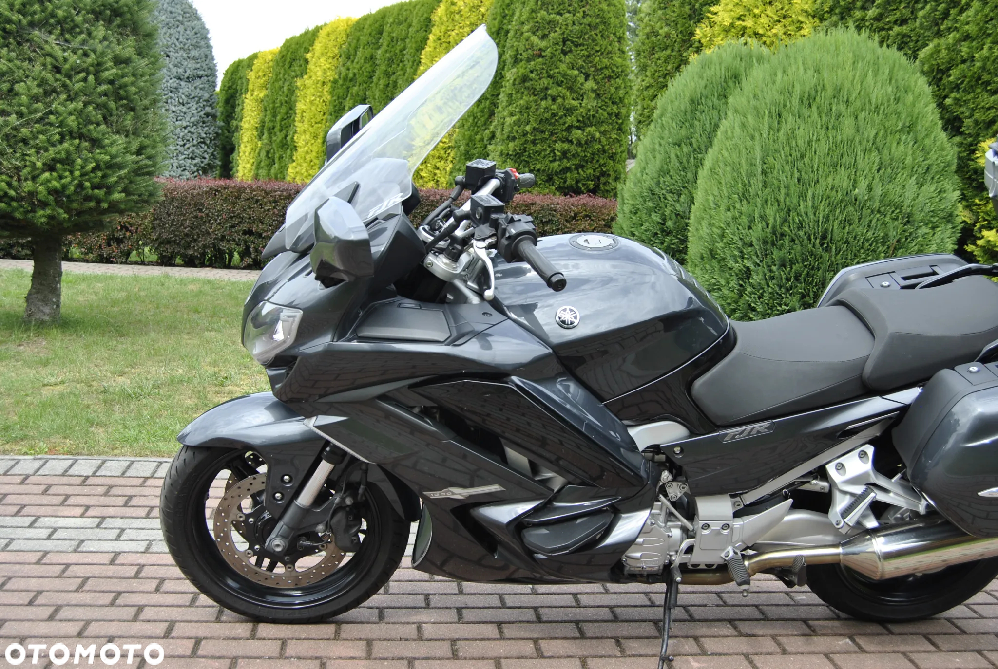Yamaha FJR - 6