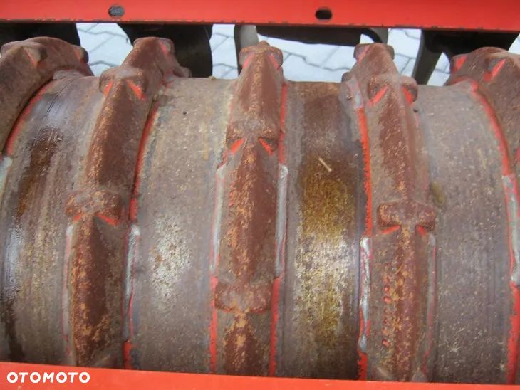 Kuhn HRB 302 + INTERGA 3000 - 8