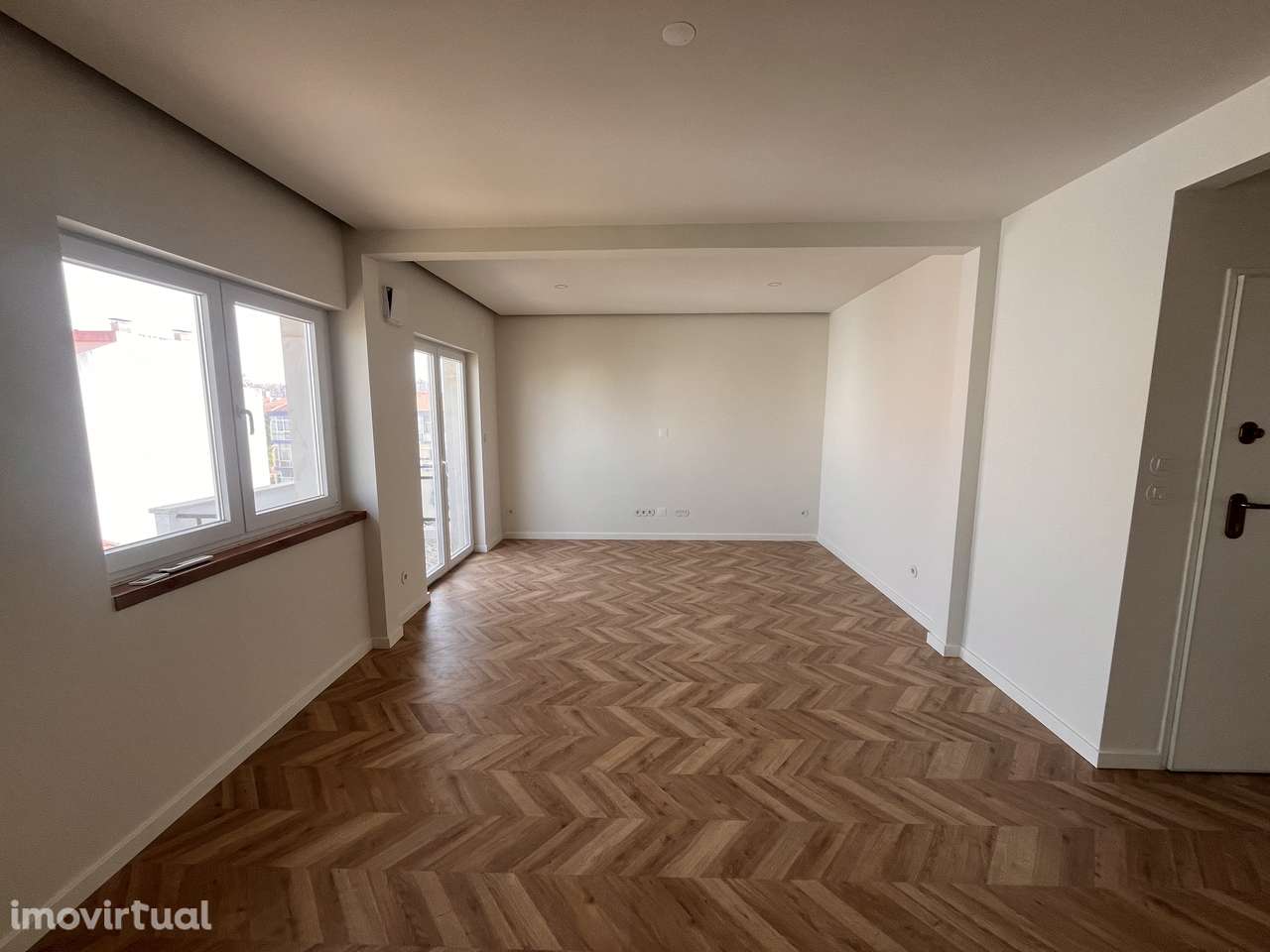 T2 totalmente renovado a estrear | 84m² | 2 varandas | Mem Martins - Grande imagem: 4/20