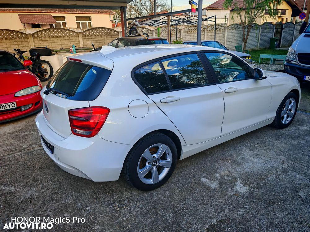 BMW Seria 1 114d Sport Line - 4