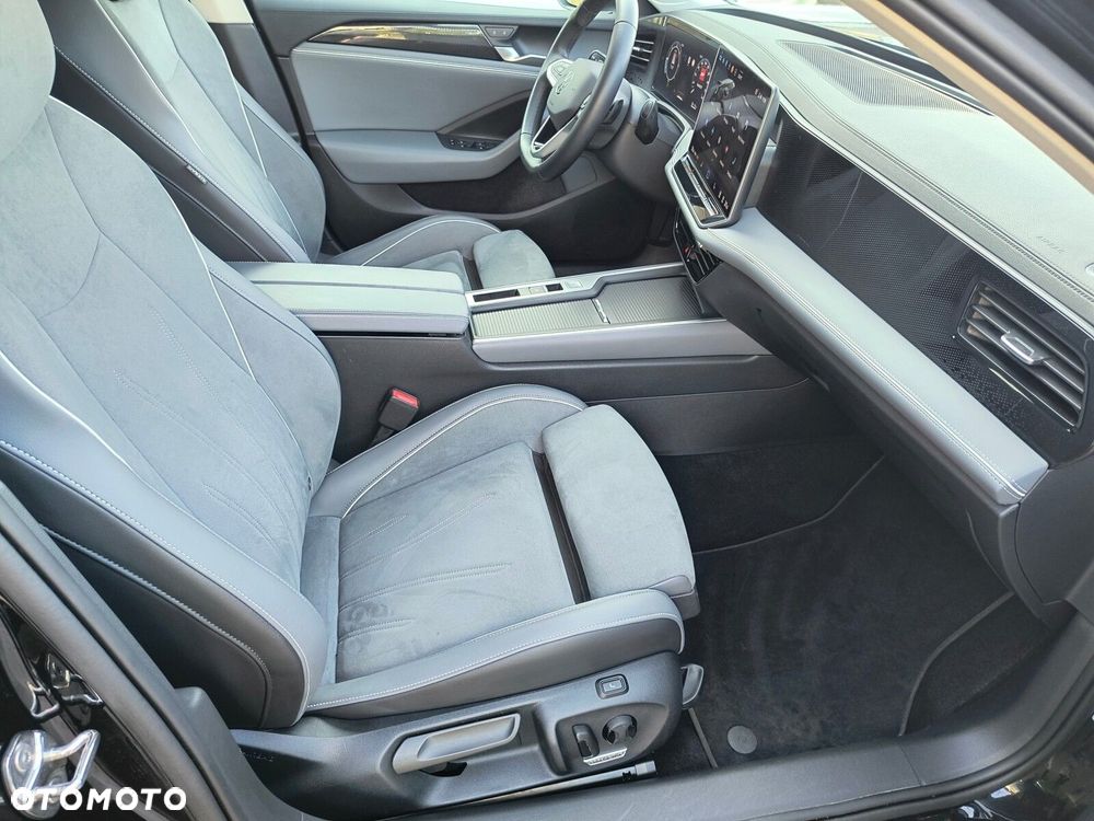 Volkswagen Passat - 15