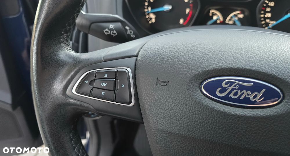 Ford Focus 1.6 Edition - 12