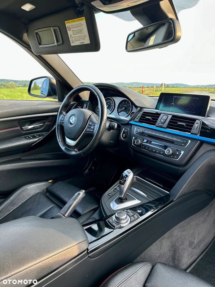 BMW Seria 3 330d M Sport - 8