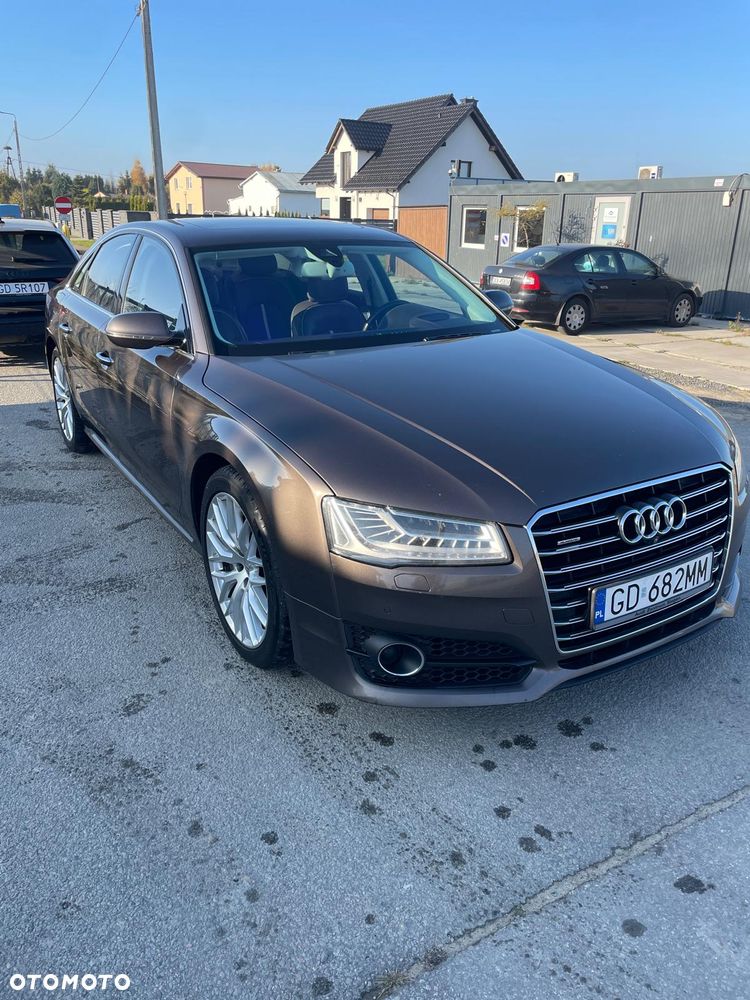 Audi A8 4.2 TDI DPF (clean diesel) quattro tiptronic - 4