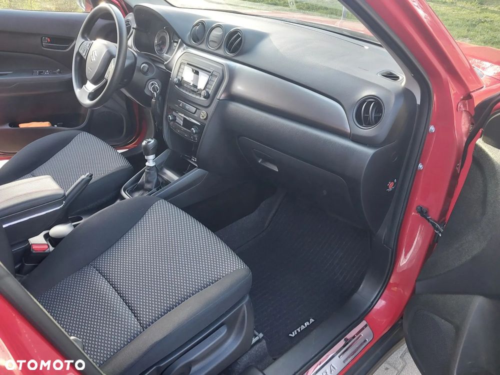 Suzuki Vitara 1.4 Boosterjet SHVS Comfort Plus 2WD - 12