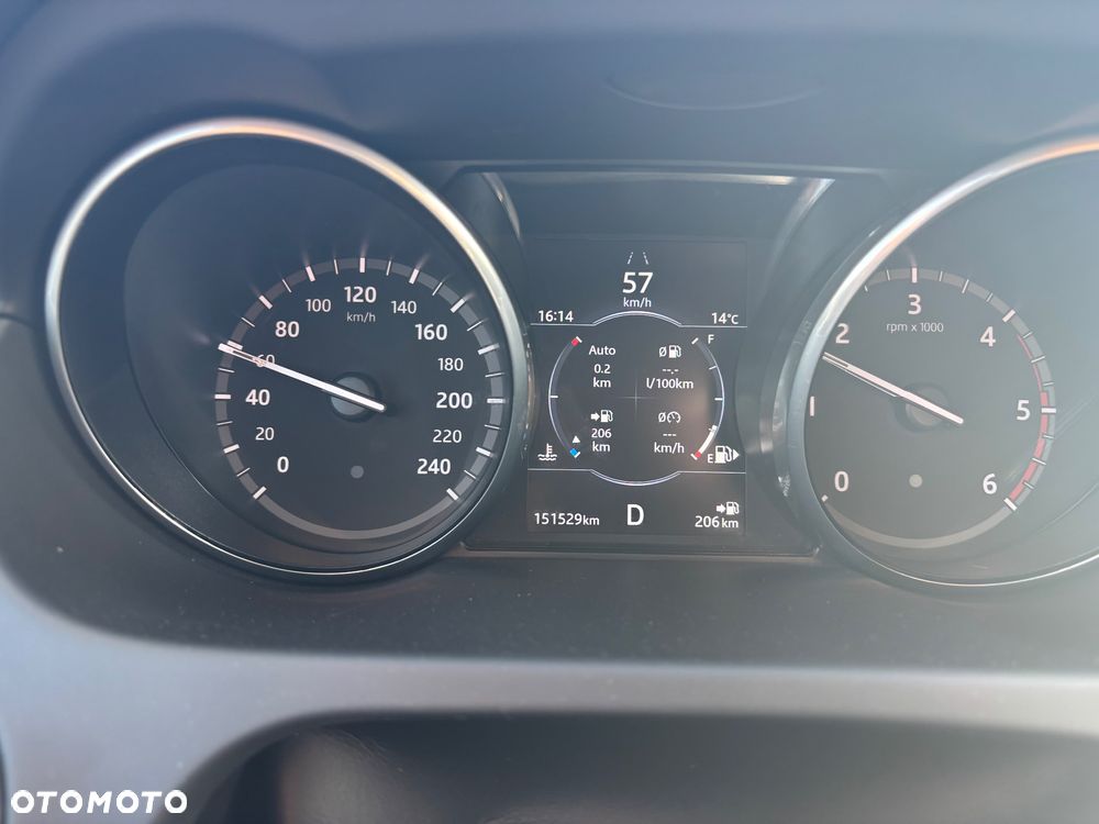 Land Rover Discovery Sport 2.0 TD4 SE - 38