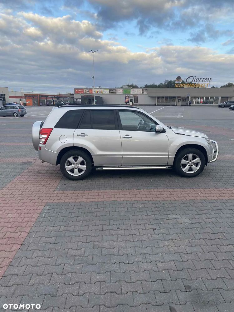 Suzuki Grand Vitara 1.9 DDiS - 10