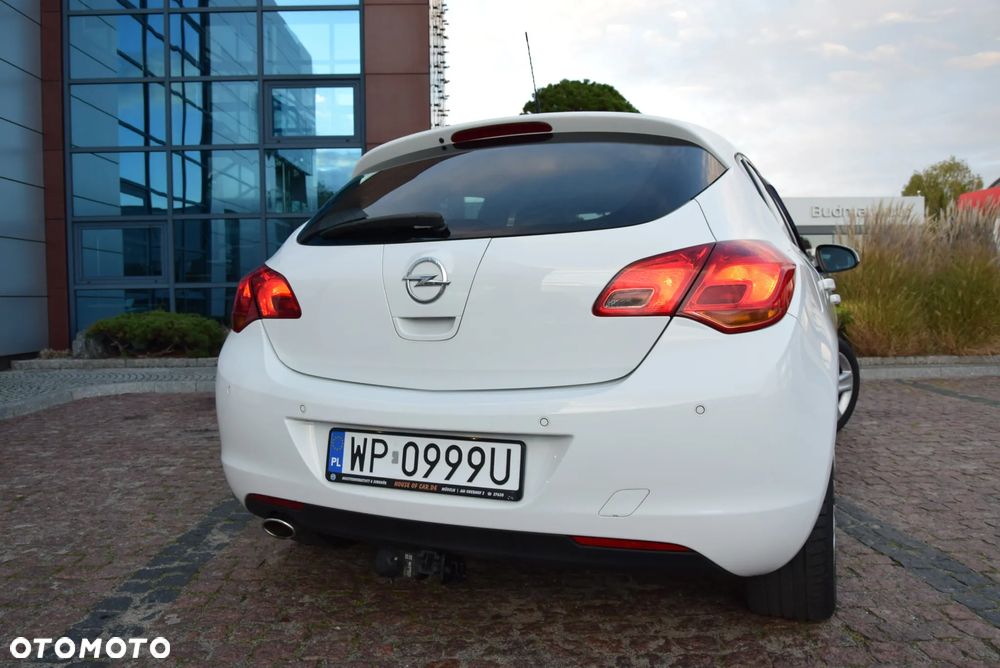 Opel Astra - 17