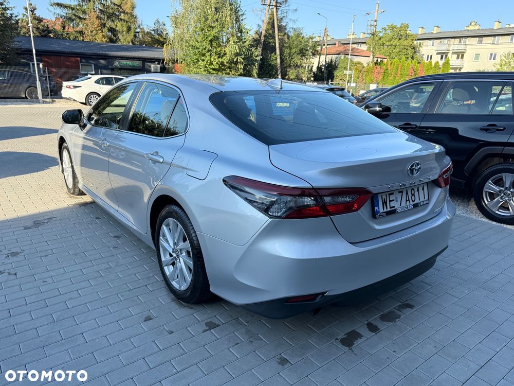 Toyota Camry 2.5 Hybrid Comfort CVT - 8