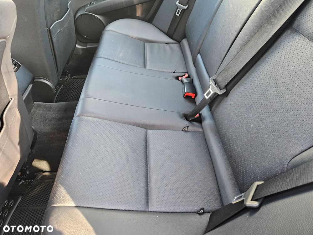 Mercedes-Benz Klasa C 180 Kompressor Automatik BlueEFFICIENCY - 14