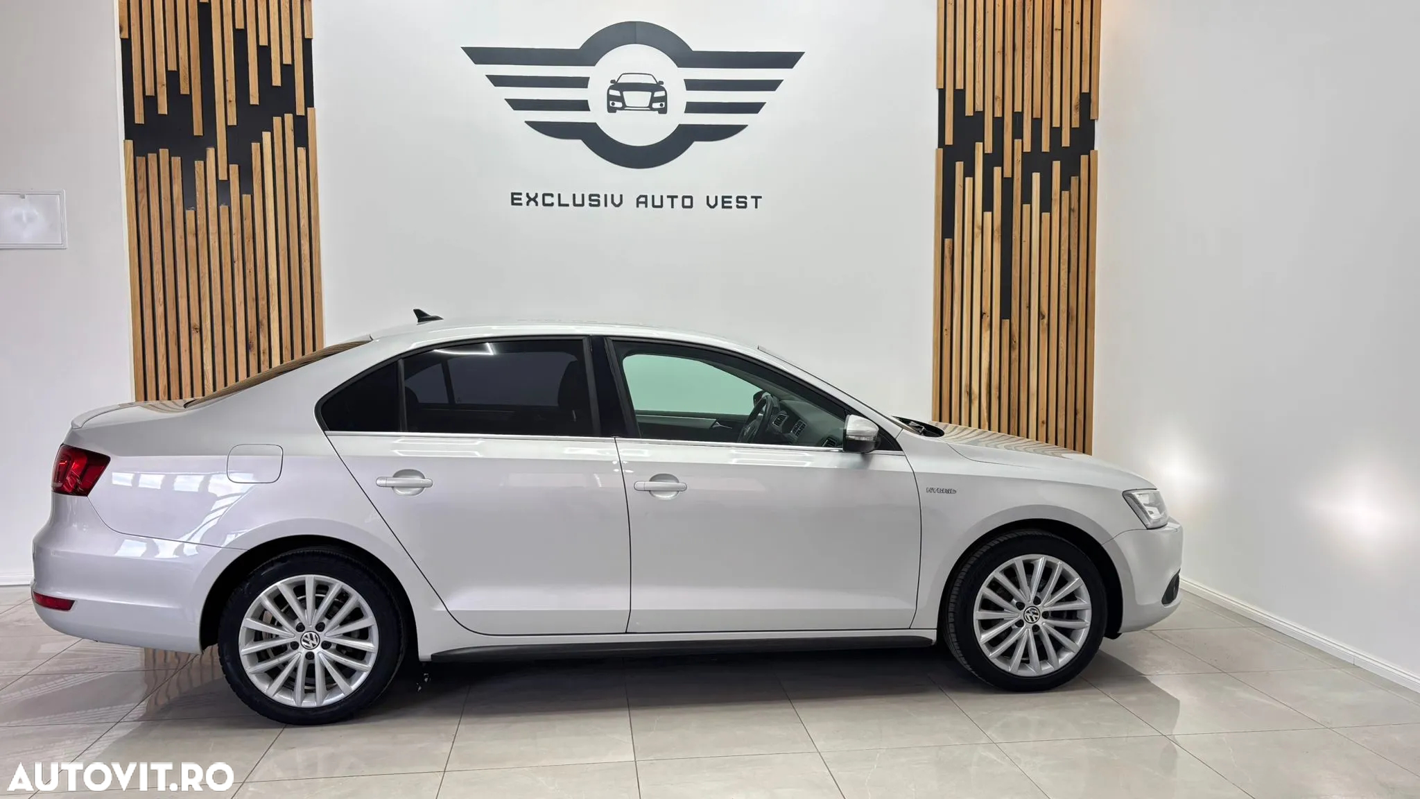 Volkswagen Jetta 1.4 Hybrid DSG Highline - 13