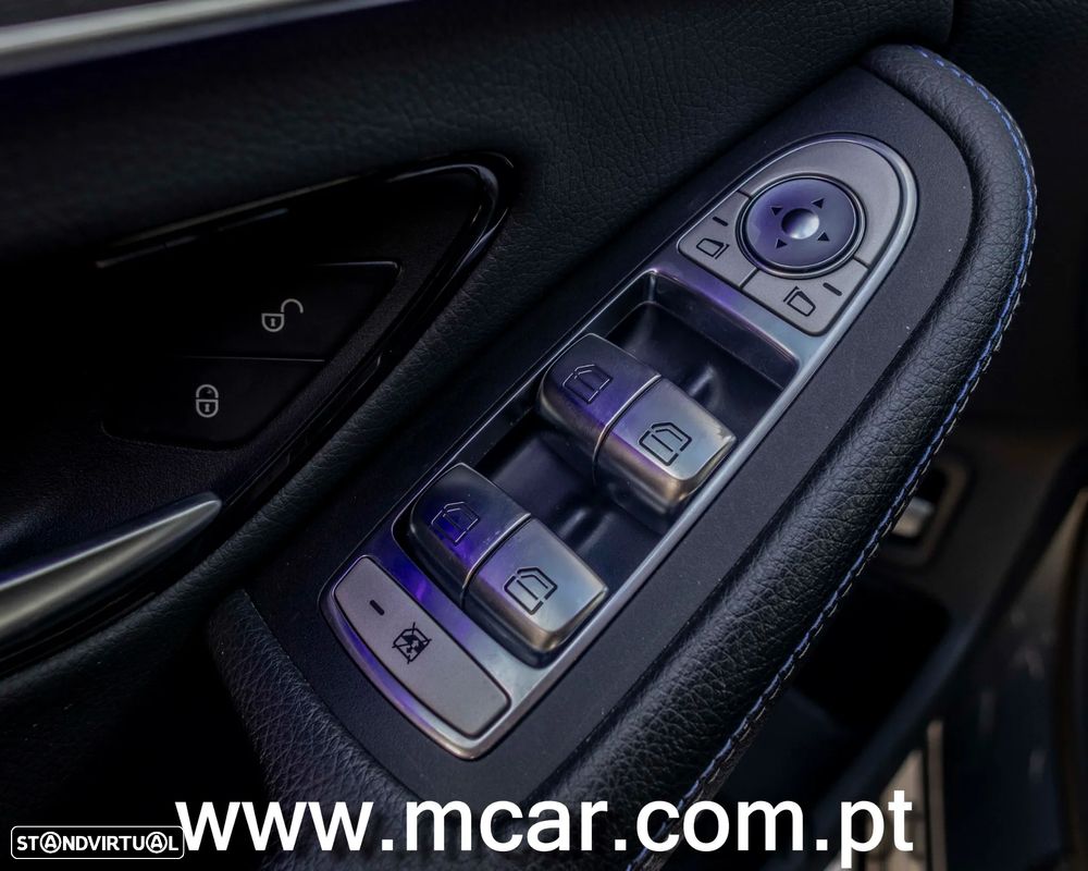 Mercedes-Benz C 300 de AMG Line - 12