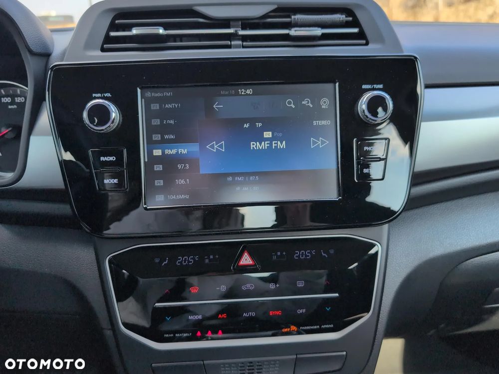 SsangYong/KGM Tivoli Grand 1.5 T-GDI Adventure - 28