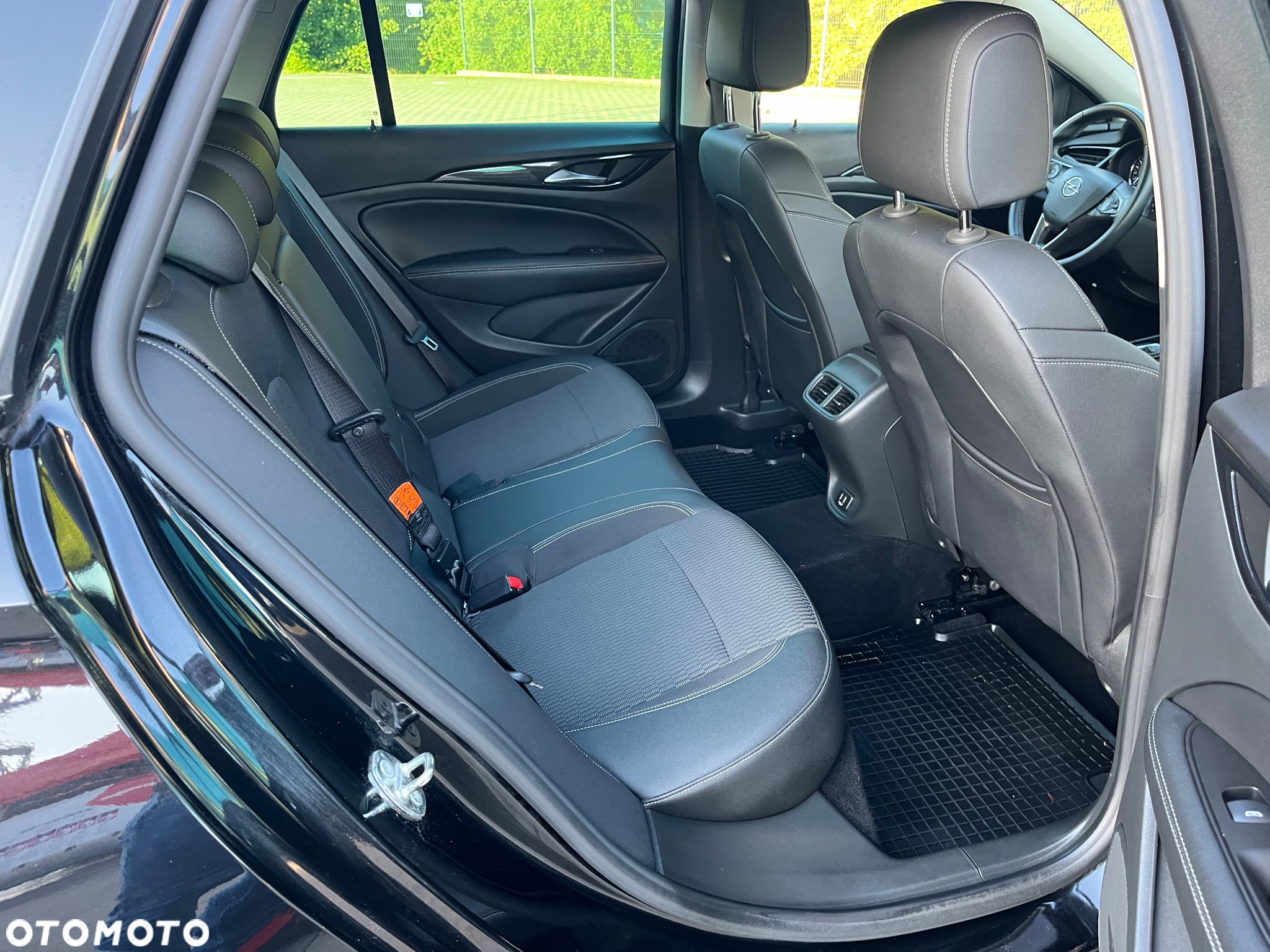 Opel Insignia Sports Tourer 2.0 Direct InjectionTurbo Business Elegance - 10