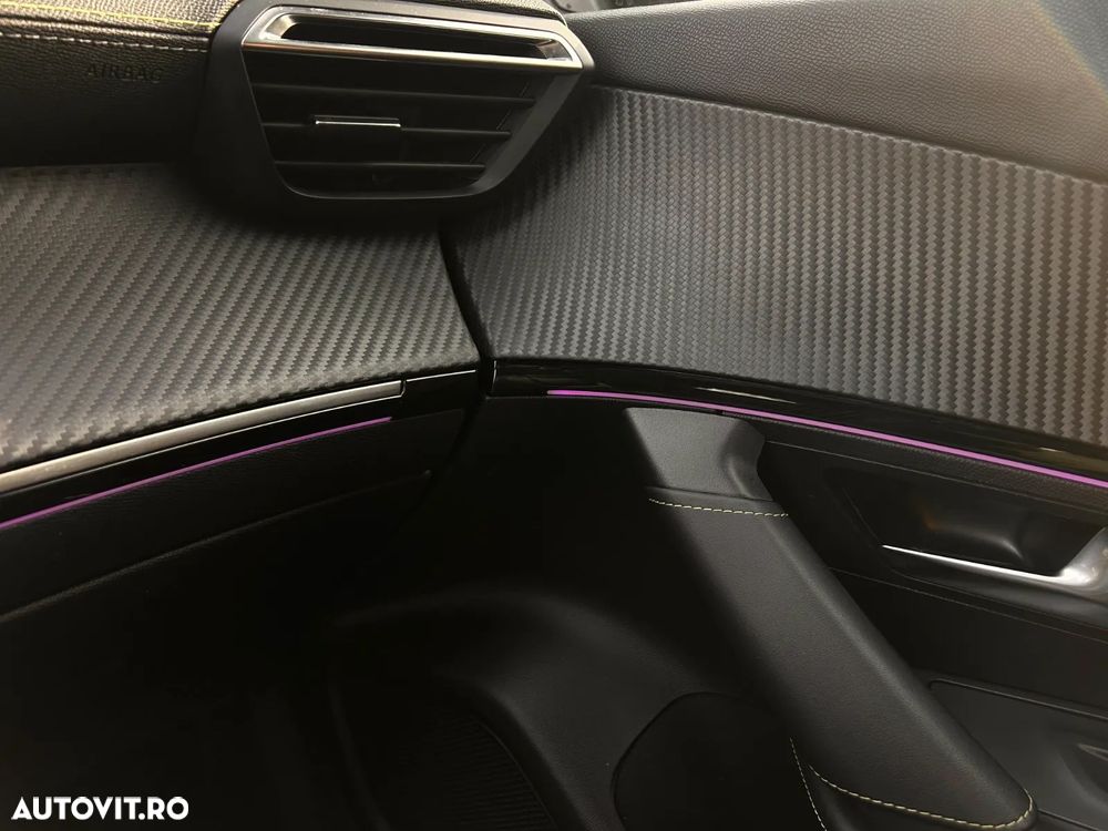 Peugeot 2008 1.2L PureTech 130 S&S EAT8 GT - 16