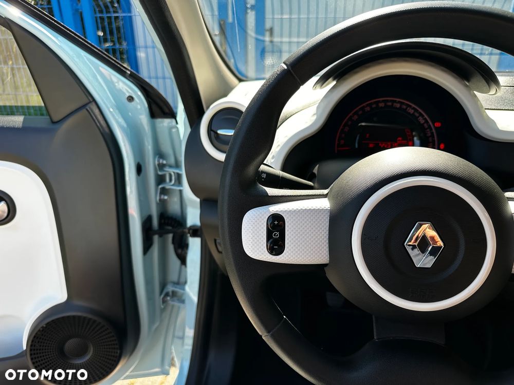 Renault Twingo SCe 75 Signature - 25