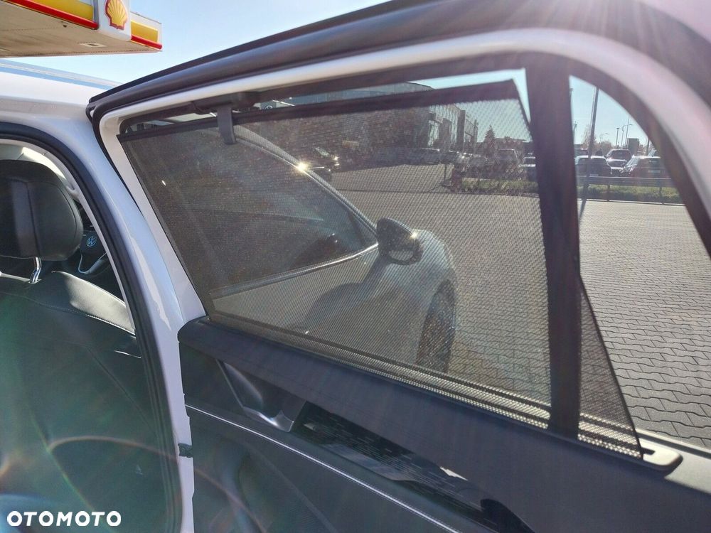 Volkswagen Passat - 14