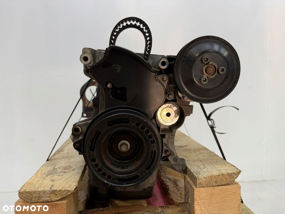 DÓŁ SILNIKA Z18XER Opel Astra III H Zafira B Vectra C 1.8 16V blok 55559703 - 9