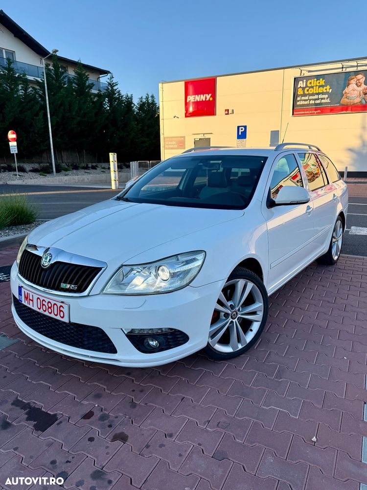 Skoda Octavia 2.0 TDI CR DPF DSG RS - 19