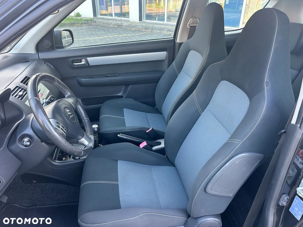 Suzuki Swift 1.3 Comfort+ - 28