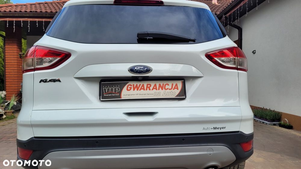 Ford Kuga 2.0 TDCi 2x4 Titanium - 9
