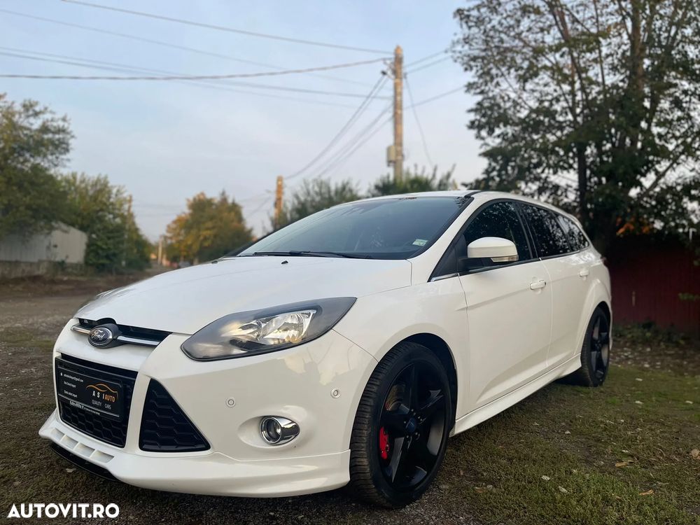 Ford Focus Turnier 1.6 EcoBoost Start-Stopp-System Titanium - 3