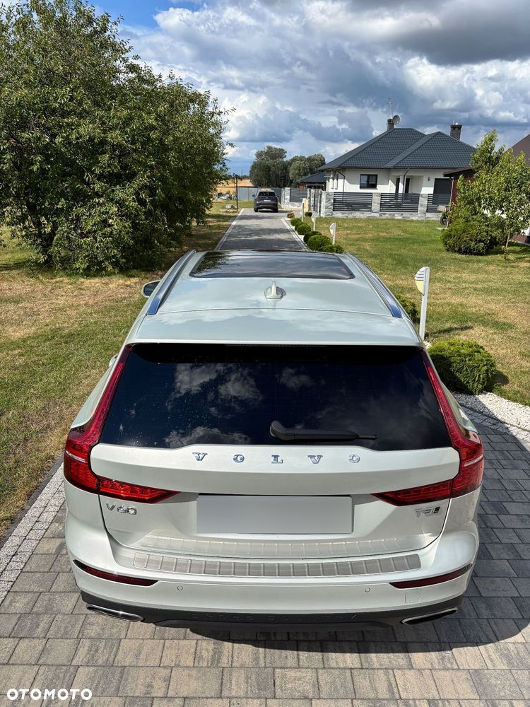 Volvo V60 Cross Country T5 AWD Geartronic - 17