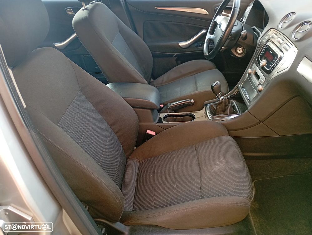 Ford Mondeo SW 1.8 TDCi Titanium - 3