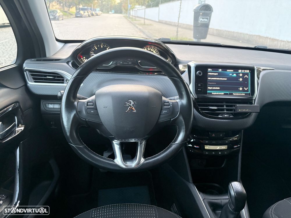 Peugeot 208 1.6 BlueHDi Allure - 10