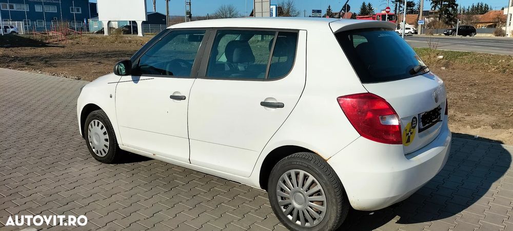 Skoda Fabia - 2