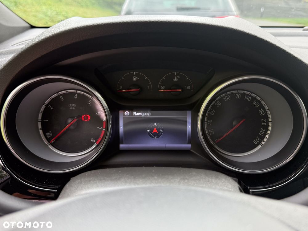 Opel Astra ver-1-4-turbo-dynamic - 15