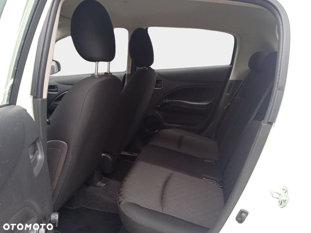 Mitsubishi Space Star 1.2 Inform Plus - 27