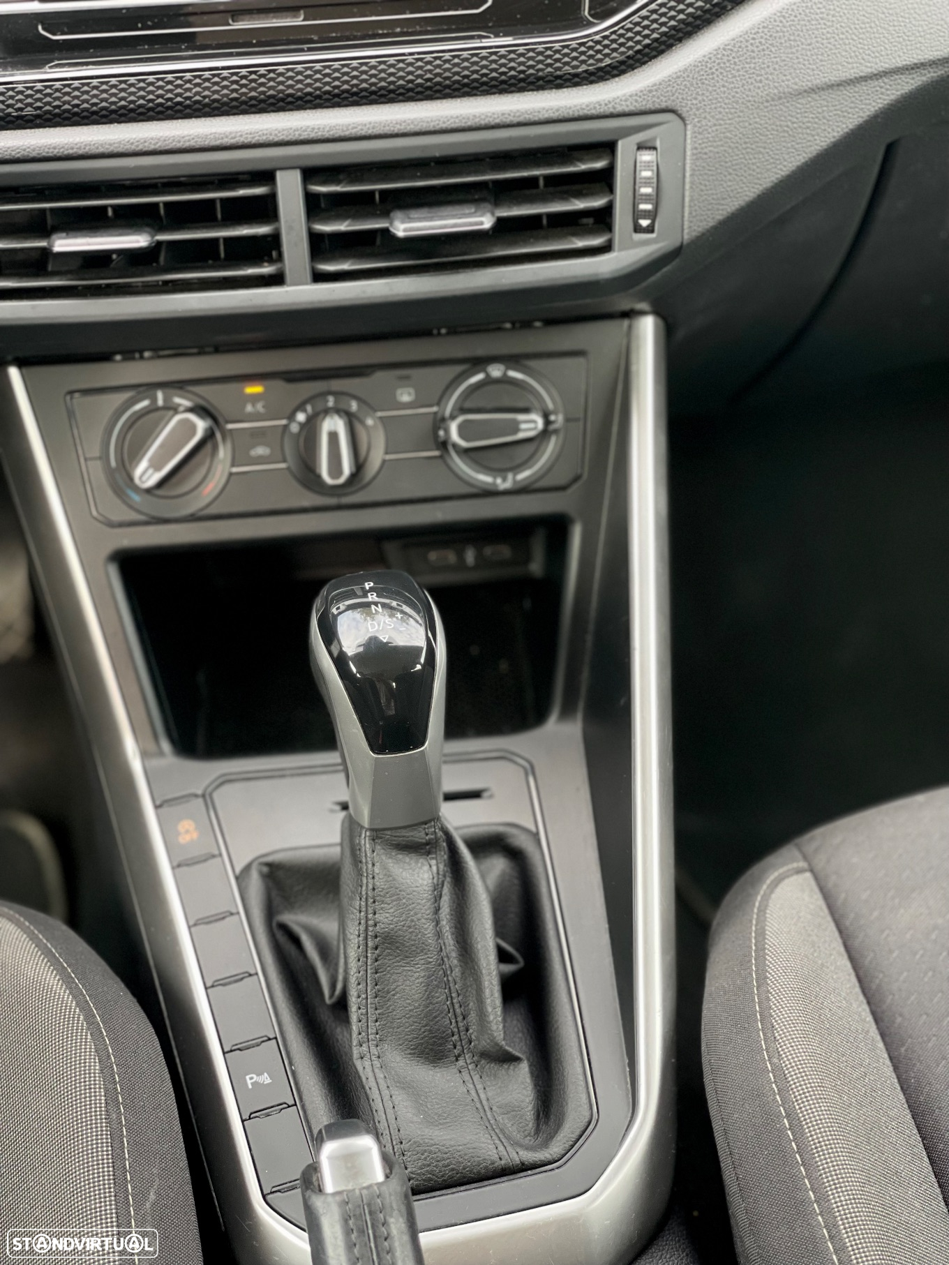 VW Taigo 1.0 TSI Life DSG - 16
