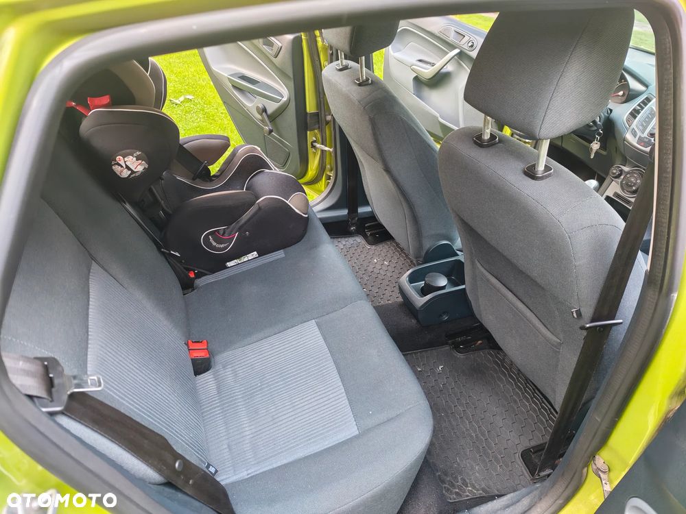Ford Fiesta 1.25 Champions Edition - 12