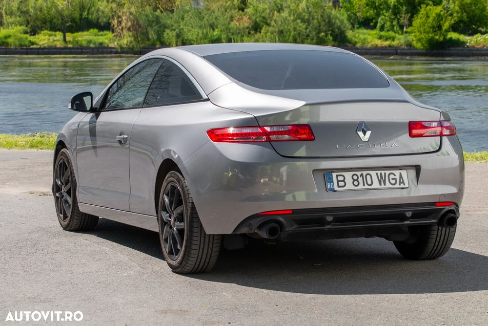 Renault Laguna - 1