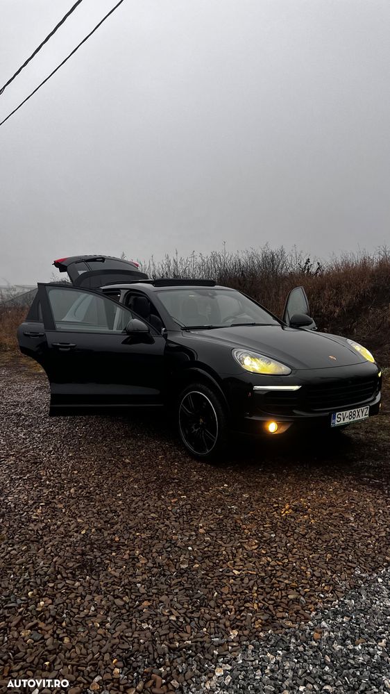 Porsche Cayenne 3.0 L - 15