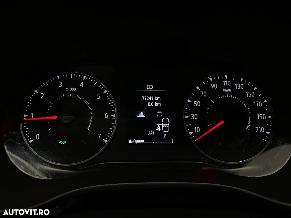 Dacia Sandero Stepway TCe 90 MT6 Comfort - 24