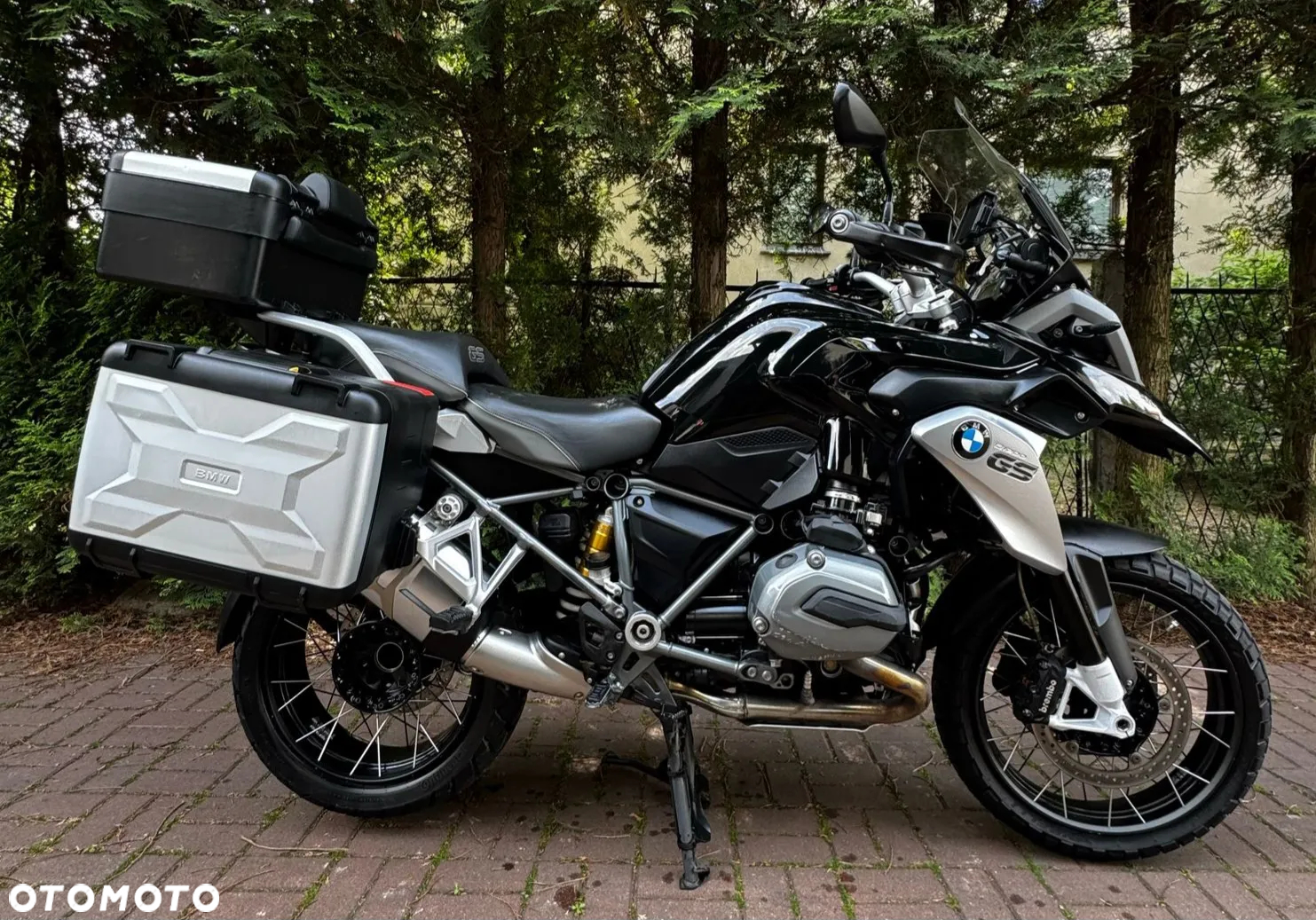 BMW R - 2