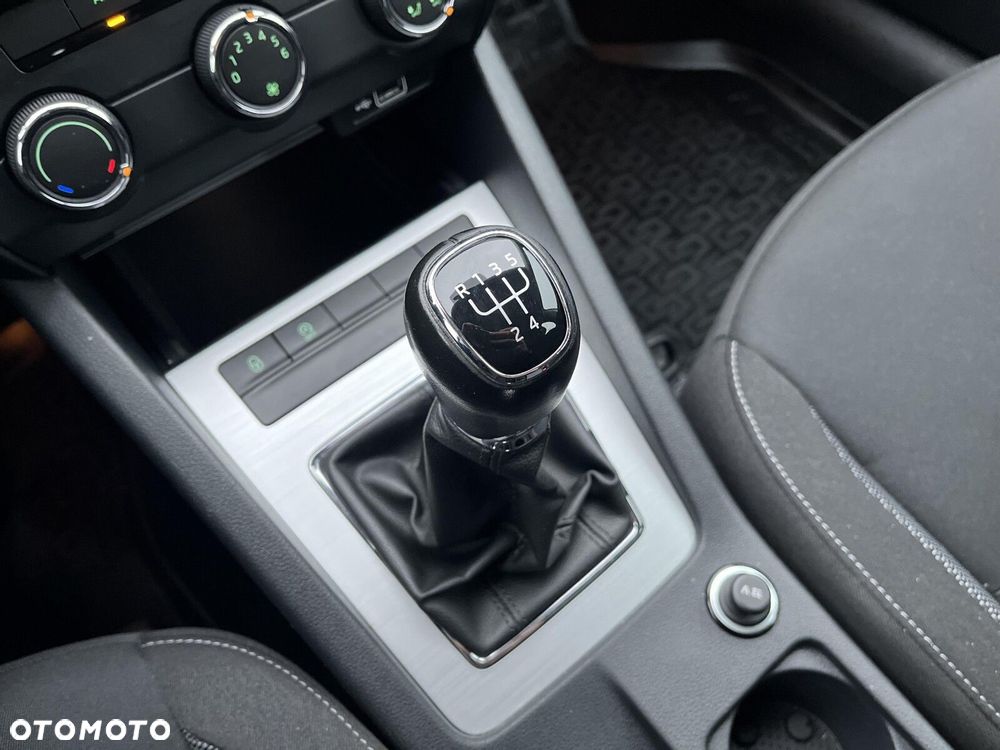 Skoda Octavia 1.6 TDI SCR Ambition - 27