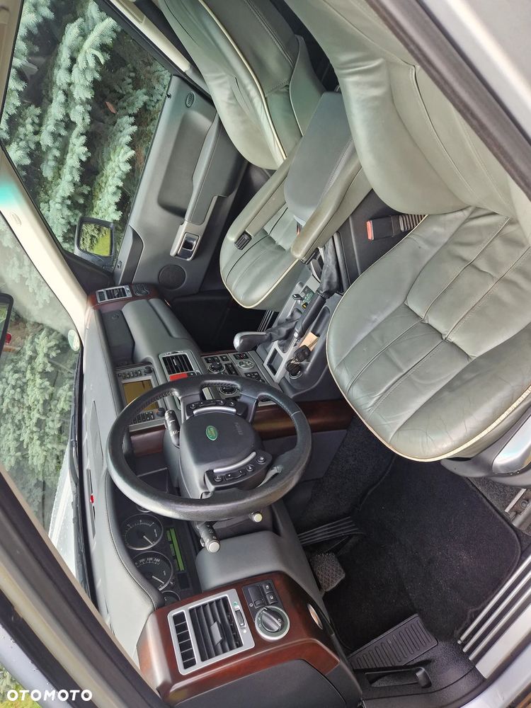 Land Rover Range Rover V8 - 27