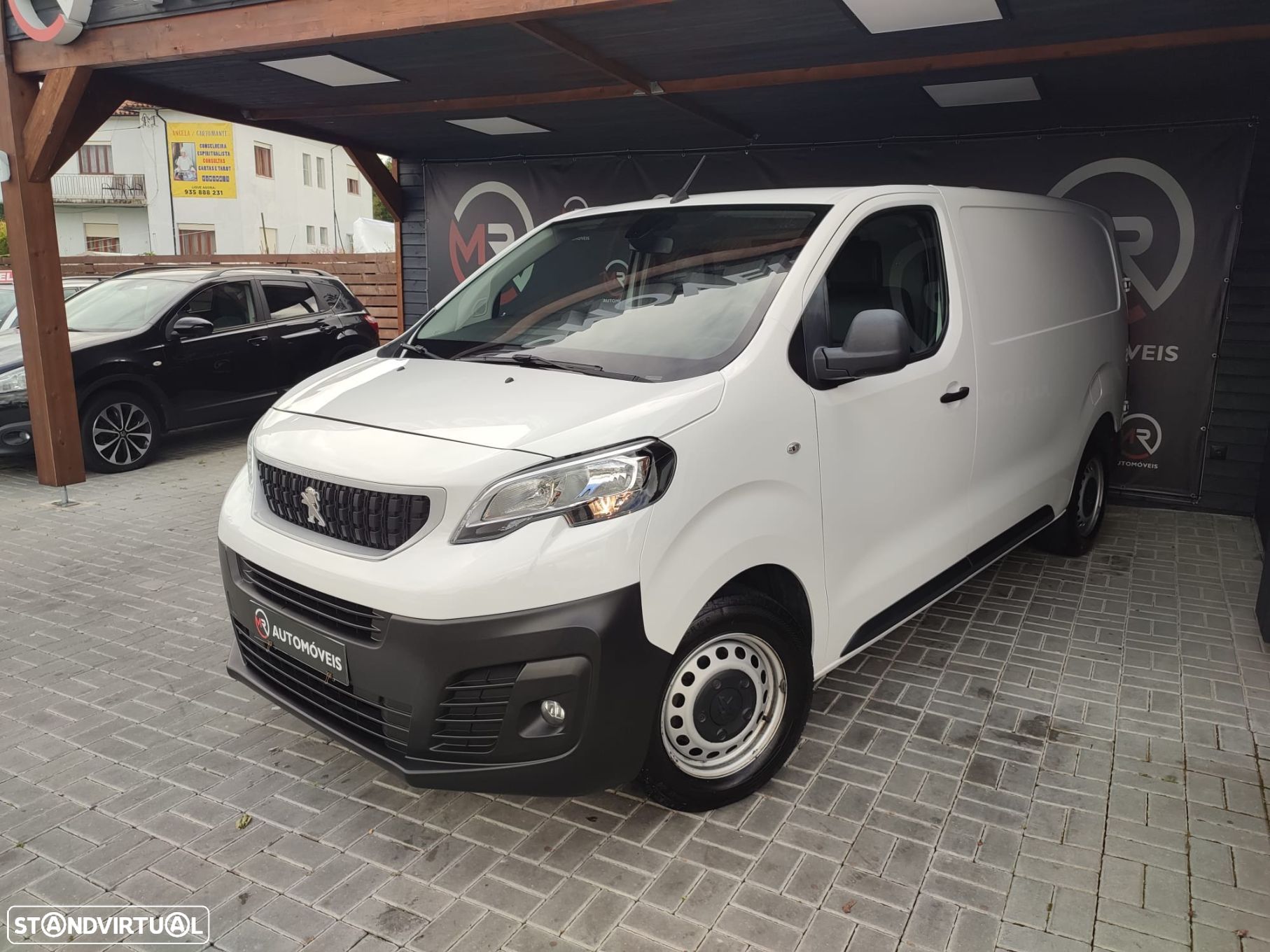 Peugeot Expert 2.0 BlueHDi L1H1 Premium Compact - 1