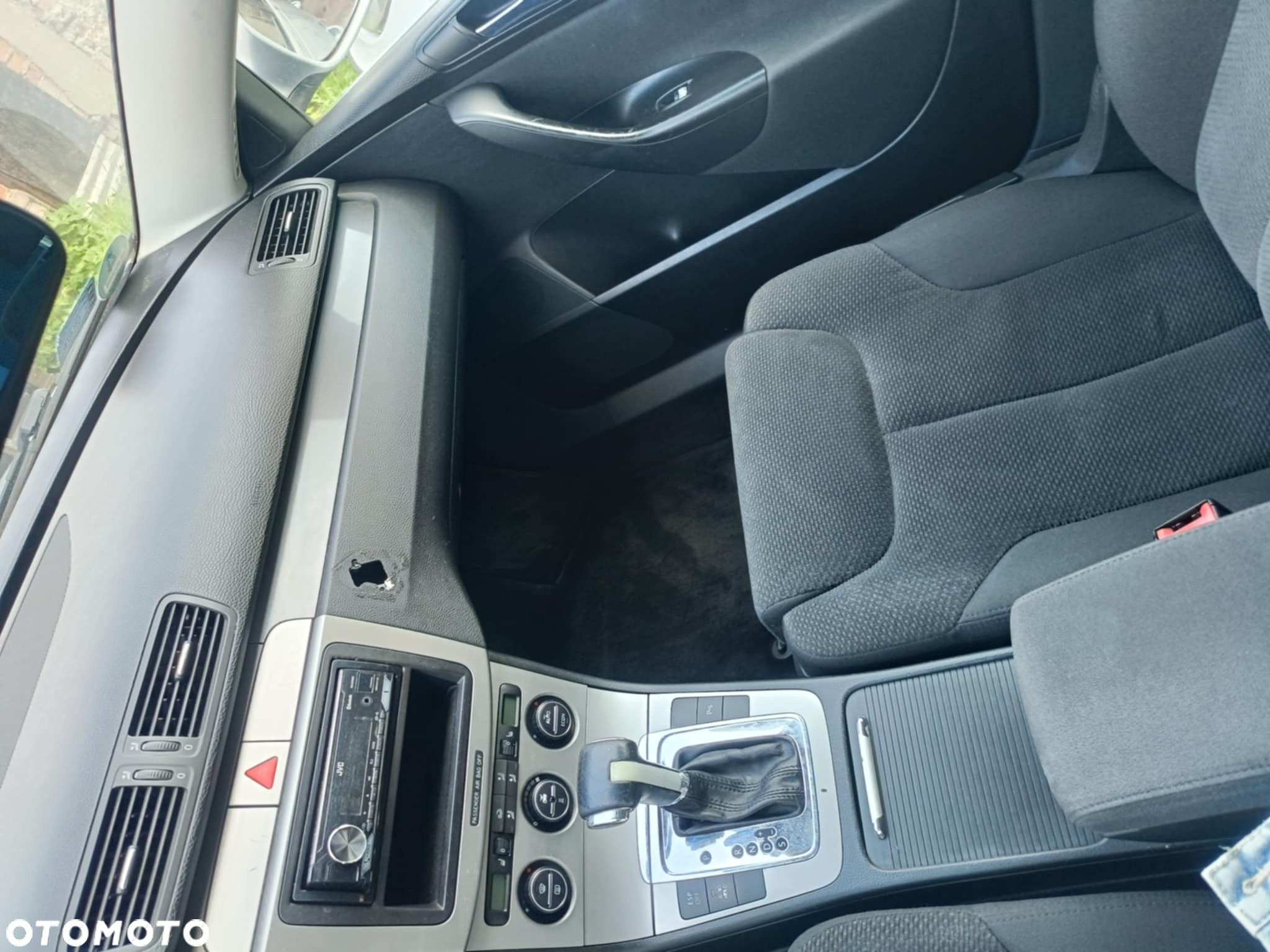 Volkswagen Passat 2.0 TDI Comfortline DSG - 3